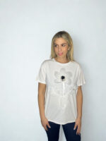 ΜΠΛΟΥΖΑ FLORETTA ONE SIZE ΜΕ ΔΙΑΚΟΣΜΗΤΙΚΑ ΣΤΟΙΧΕΙΑ ΣΕ ΛΕΥΚΟ