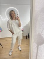 Σετ μπλούζα -παντελόνι RALLOU 86778 με μπουτονιέρα σε Λευκό - Image 4